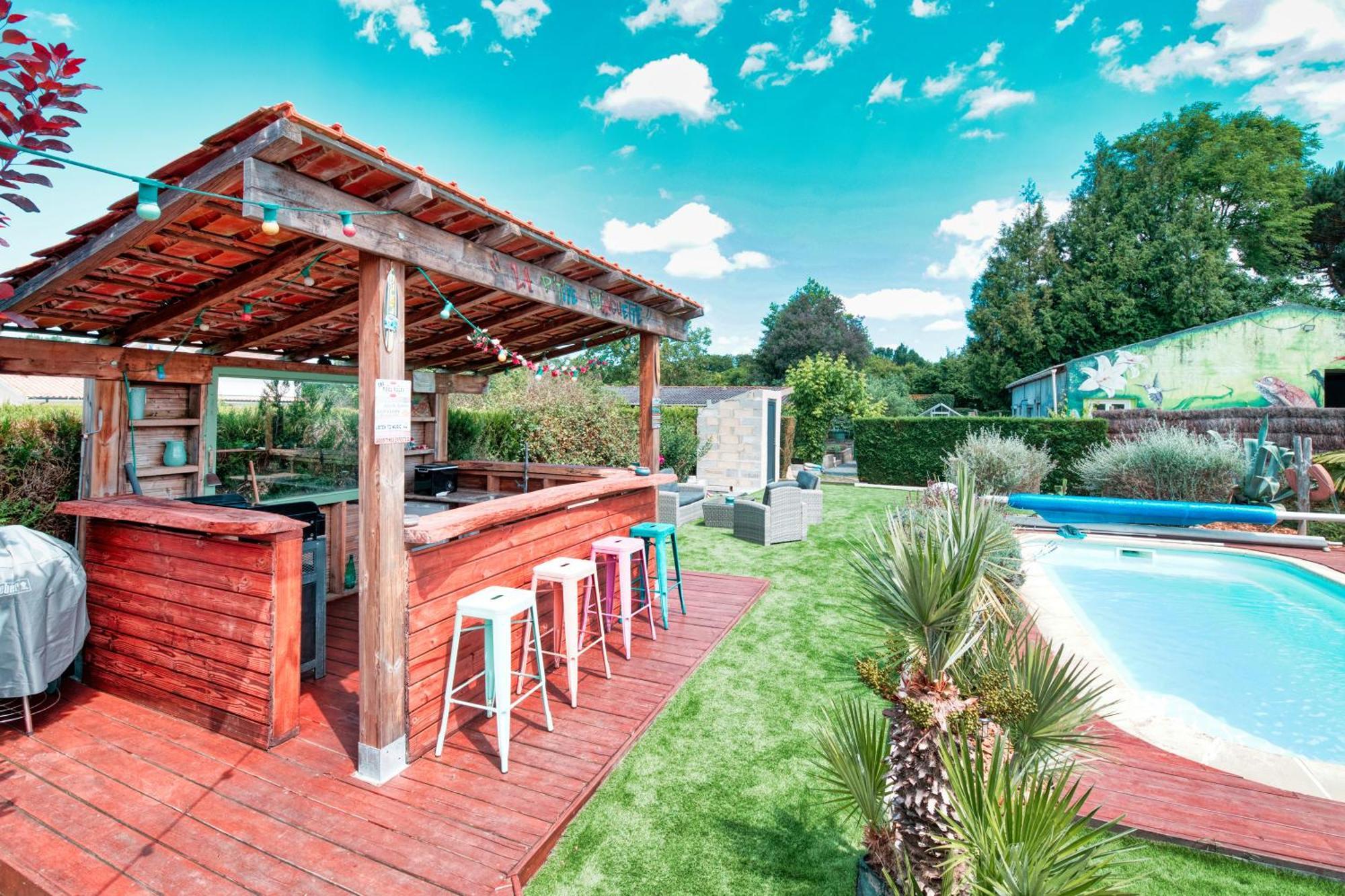 Villa La P'Tite Guinguette Salles  Exterior photo